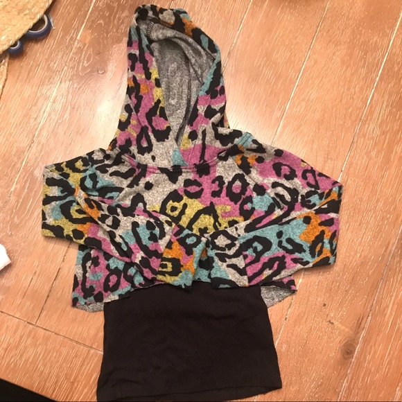 Sofi layered top - Picture 2 of 3